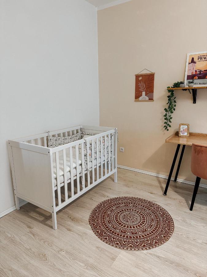 Apartment Quiet Boho Lair 10 Min To Centre Prague